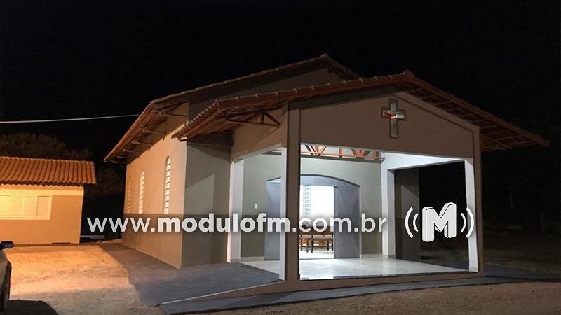 Festa religiosa em Santo Antônio da Bocaina acontece neste fim de semana com shows de Adalto & Adriano e Paulo & Denio