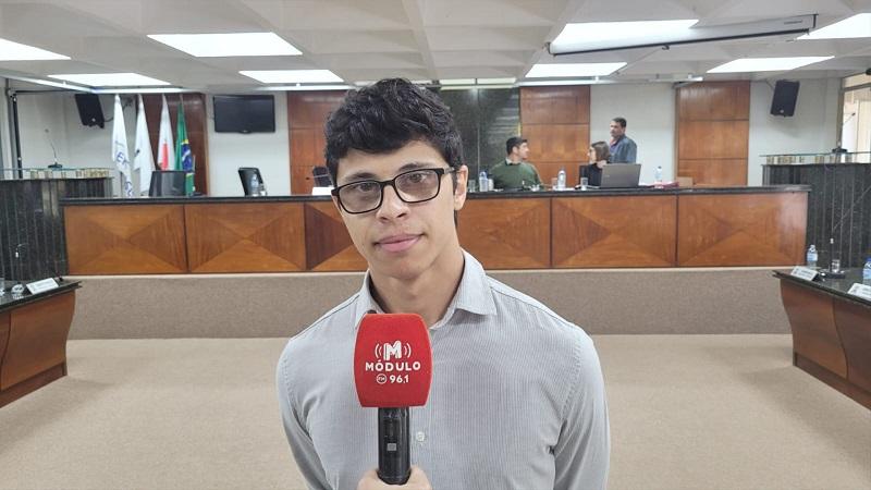 Jovem vai à Câmara e relata falta de iniciativas para fomentar empreendedorismo e emprego em Patrocínio