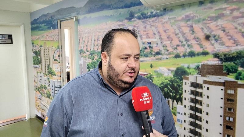 Secretário diz que trecho de rotatória da Morada Nova pode ser liberado para tráfego em breve