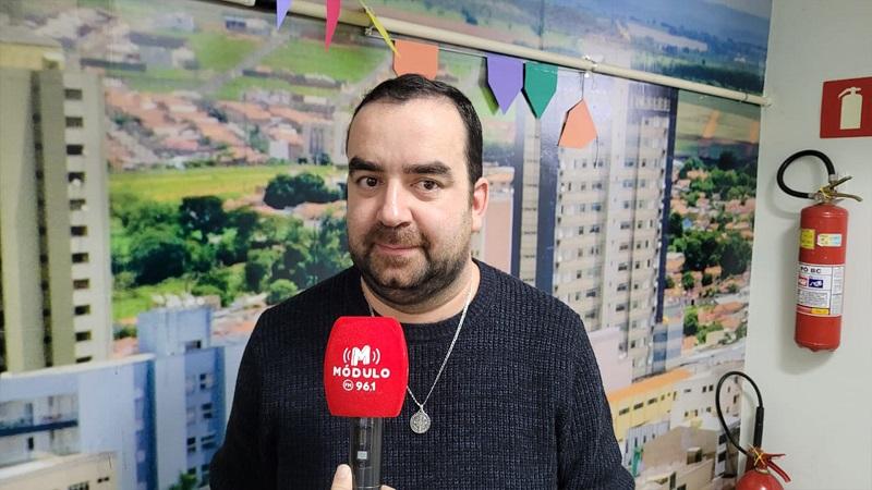 Vereador diz que Câmara presta desserviço à população ao manter reuniões pela manhã: “achei deprimente essa derrota”