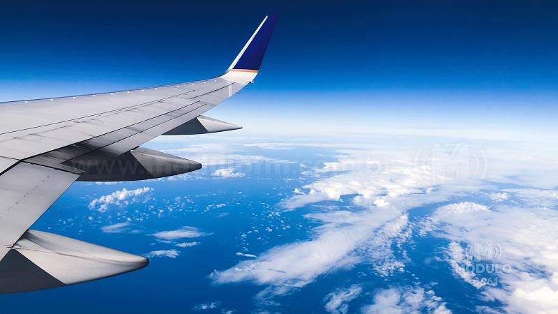 Casal de Patrocínio deverá ser indenizado por cancelamento de passagens aéreas sem aviso prévio