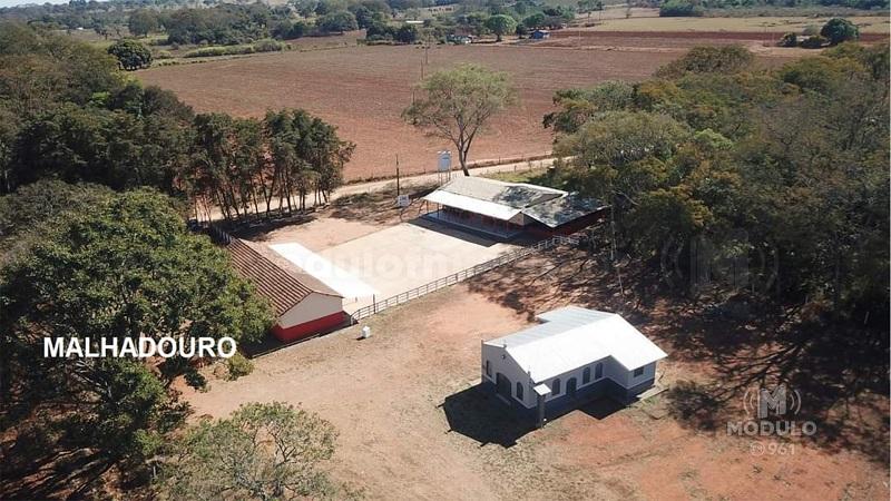Prefeitura realiza entrega de revitalizações dos Conselhos Comunitários de Malhadouro e Taquara