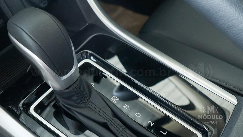 Projeto de Lei pode permitir candidatos à CNH optarem por dirigir apenas carros automáticos