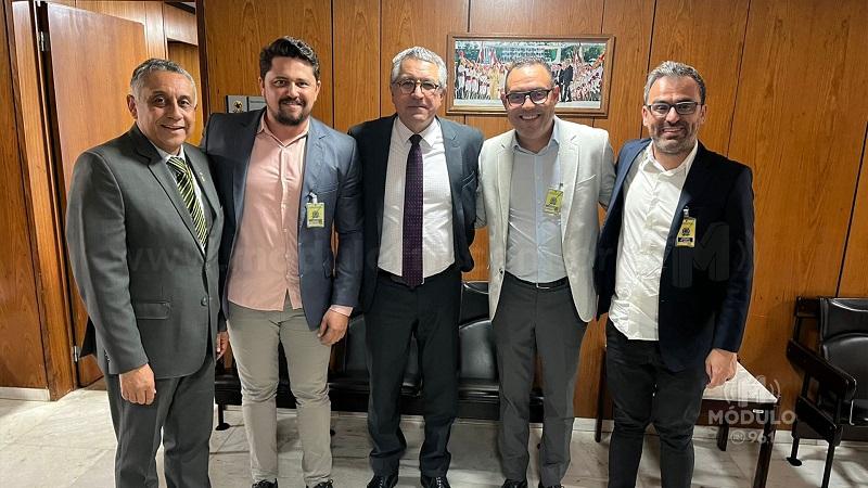 Secretário e vereador vão a Brasília buscar novidades para o programa “Minha Casa, Minha Vida” em Patrocínio