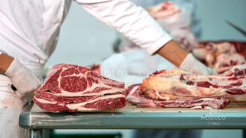 Sine de Patrocínio oferta curso gratuito de açougueiro