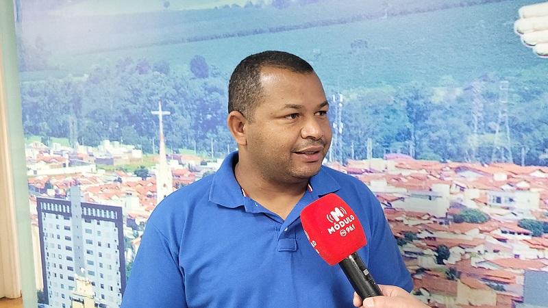 Vereador pede ponto facultativo para servidores da Prefeitura na segunda-feira (14)
