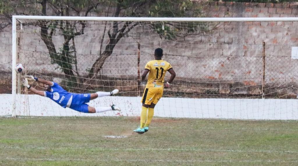 Novo Andorinhas Girassol e Paranaíba Esporte farão a grande final do Campeonato Regional