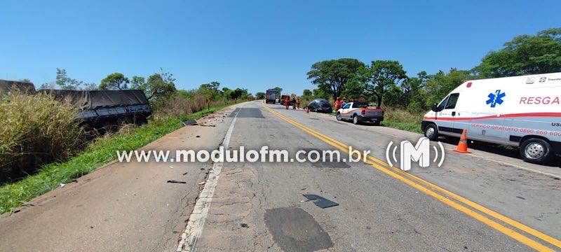 Imagem 4 do post Tragédia na BR-262: acidente fatal tira a vida de moradora de Perdizes e deixa criança de 5 anos ferida