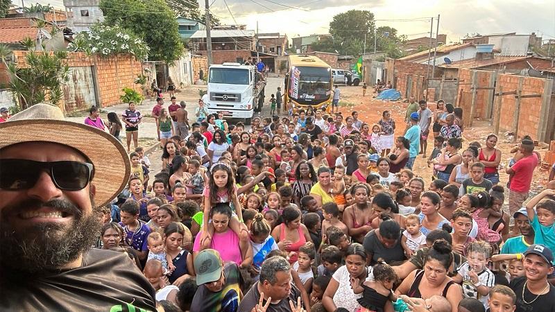 Ação distribui mais de mil brinquedos e leva animação para crianças em Patrocínio