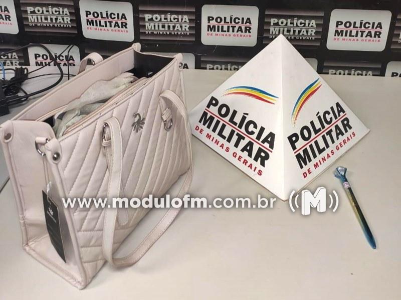 Mulher é presa por furto de bolsa em loja no centro de Patrocínio