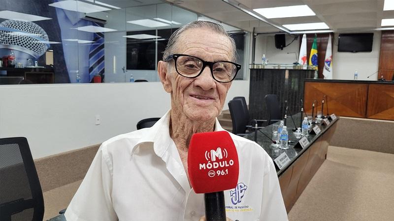 Sr. Joaquim Correia Machado registra 50 anos do Jornal de Patrocínio em reunião da Câmara Municipal