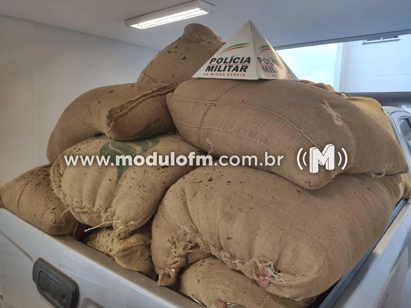 Três homens são presos após furto de 23 sacos de café em empresa de Patrocínio
