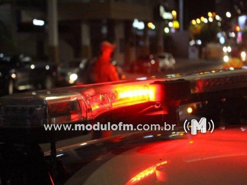 Homem ameaça atirar na cabeça de companheira e dispara tiros em condomínio residencial de Patrocínio