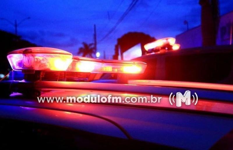 Ladrão invade comércio pelo telhado e furta objetos e dinheiro em Patrocínio