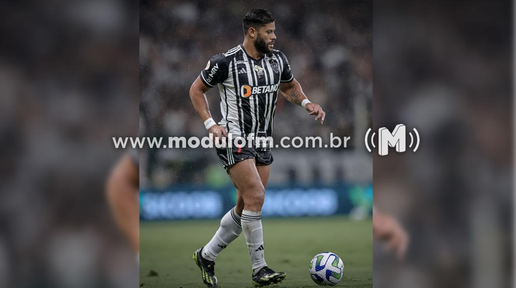 Hulk é vetado pelo DM e está fora da partida contra o CAP
