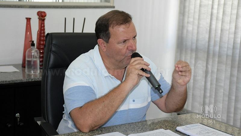 Prefeito anuncia quais secretários serão afastados para disputar as eleições