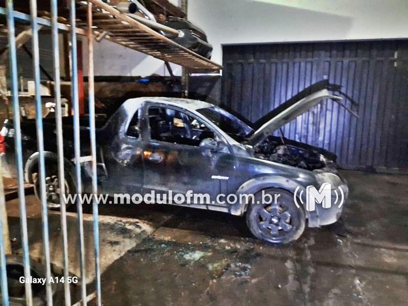 Noite de vingança: mulher provoca incêndio, sofre graves queimaduras e acaba em hospital