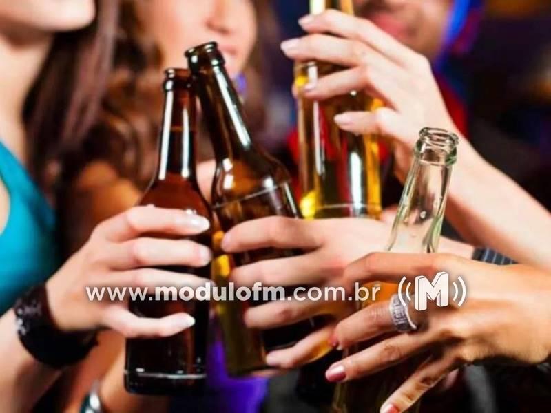 Operação policial flagra a presença de menores consumindo bebidas alcoólicas em casa noturna de Patrocínio