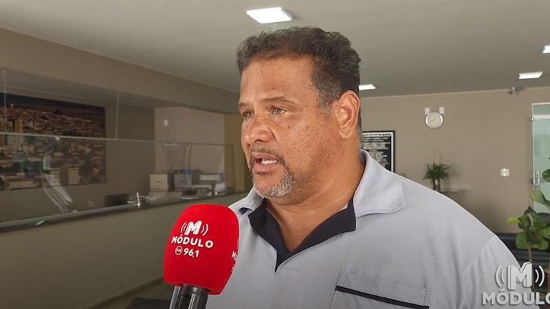 Vereador desabafa no Grande Expediente e cobra secretário: “se não dá conta do cargo entrega para quem dá”