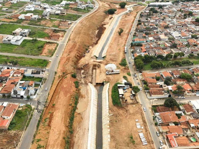 Canalização do Córrego Rangel: Governo Municipal dá início ao...