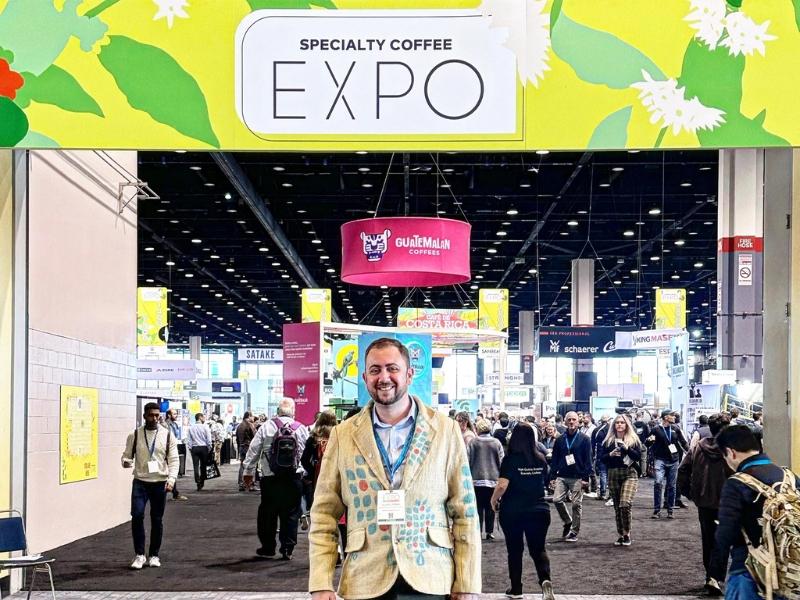 Expocacer e Federação dos Cafeicultores promovem café do cerrado na maior feira do mundo, em Chicago (EUA)