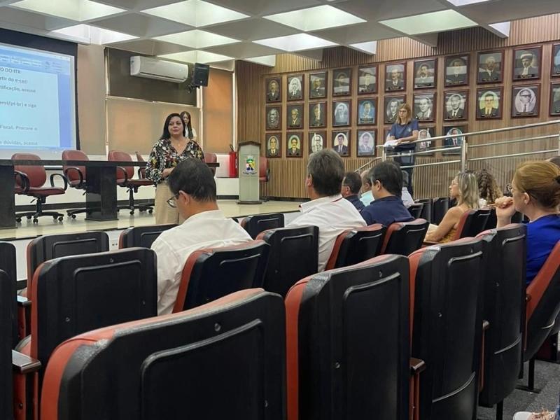 Nova presidente do CMDCA quer parceria com a sociedade civil em prol dos direitos das crianças e adolescentes