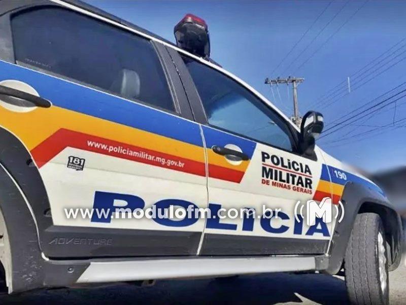 Pai é preso por porte ilegal de arma e ameaças após caso de bullying escolar em Patrocínio