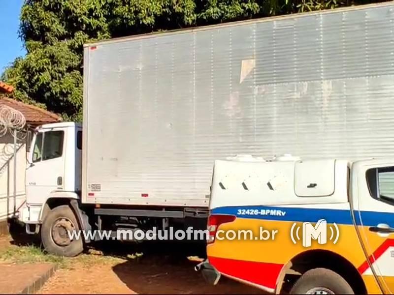 Polícia Rodoviária recupera carga de eletrodomésticos e eletrônicos avaliada em R$ 500 Mil na BR-352 em Coromandel