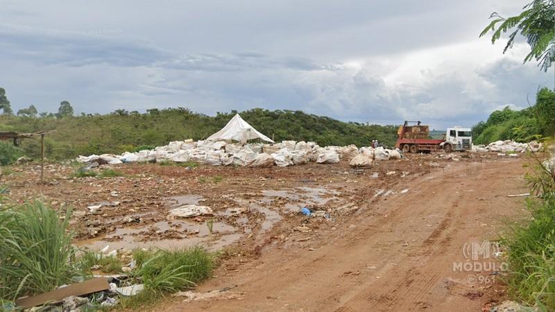 Segundo prefeito, demora para obtenção das licenças ambientais é o maior entrave para resolução ágil do problema do lixão