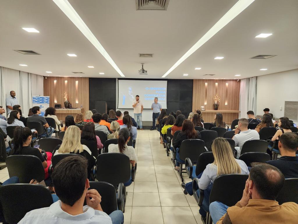 ACIP/CDL lançam programa Emprega+ para promover a geração de emprego e renda no município