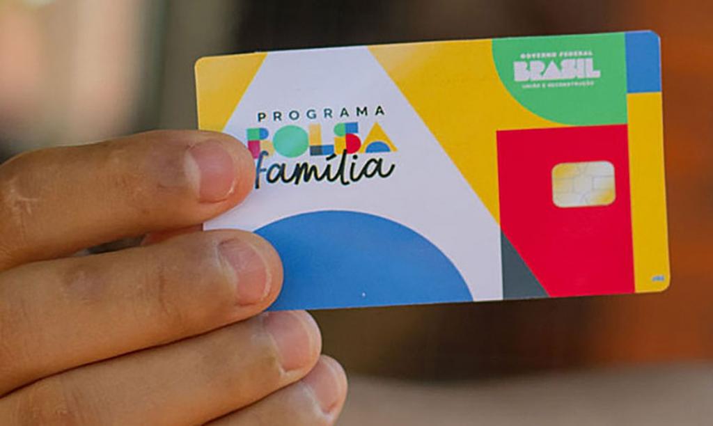 Caixa começa a pagar nesta quinta-feira o Bolsa Família de julho; valor mínimo é de R$ 600