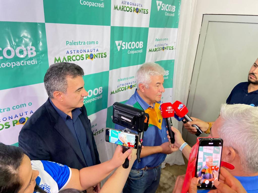 MARCOS PONTES EM PATROCÍNIO: Assista a entrevista com o senador e astronauta que ministrou palestra em evento do Sicoob Coopacredi nesta segunda-feira