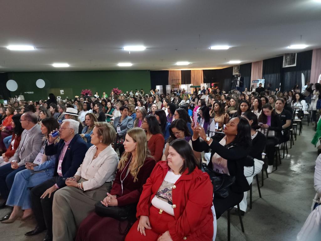 Patrocínio sedia hoje o 6º FEME - Fórum Estadual das Mulheres Empreendedoras; ASSISTA AS ENTREVISTAS DO EVENTO