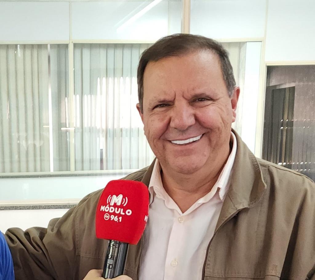 Prefeito Deiró Marra responde sobre polêmica da água de Patrocínio