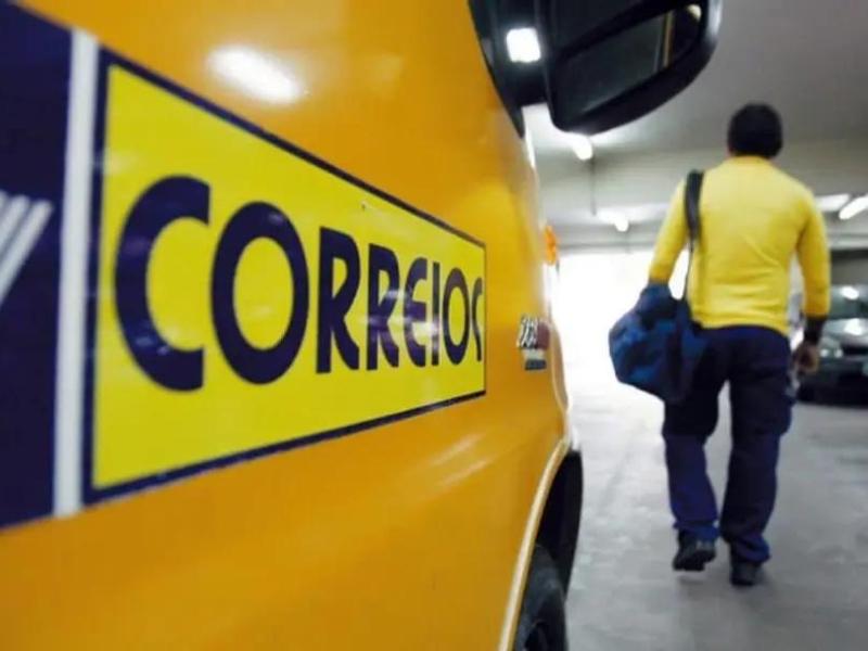 Correios anunciam concurso com 3.468 vagas e salários de...