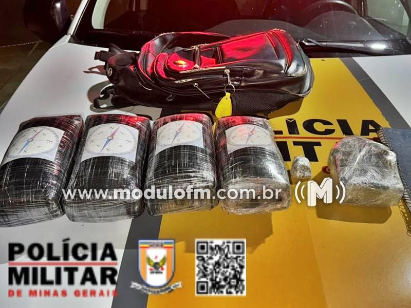 Dupla é presa após tentativa de fuga com drogas na rodovia MGC-462 em Patrocínio