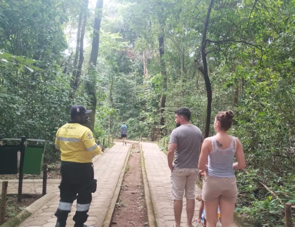 Agentes da Sestran passam a patrulhar Bosque da Matinha,...
