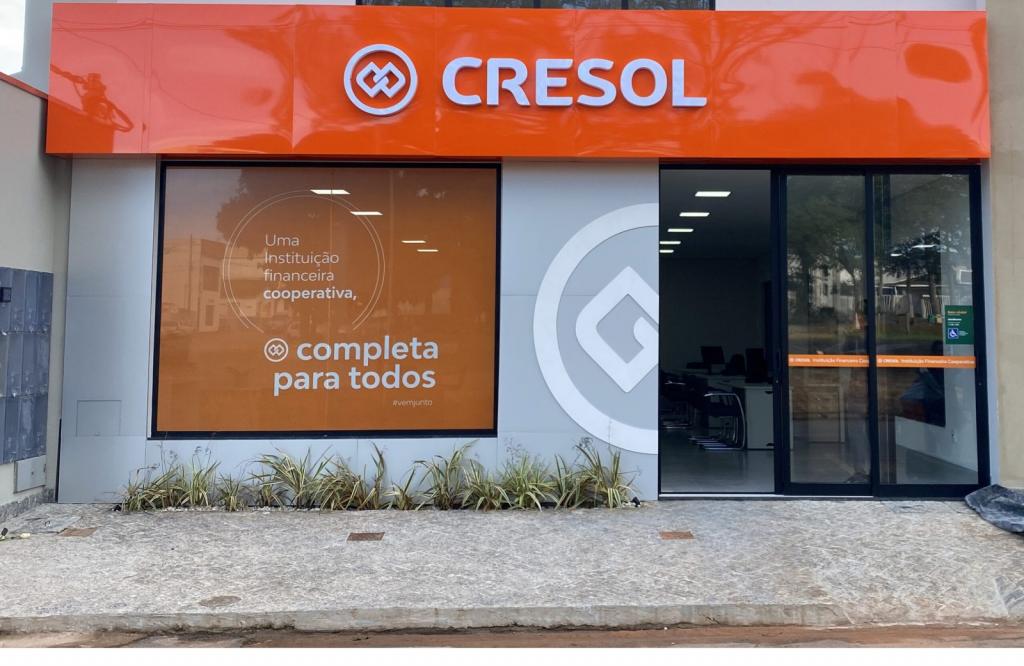 Cresol inaugura novas salas de negócios em cidades da...