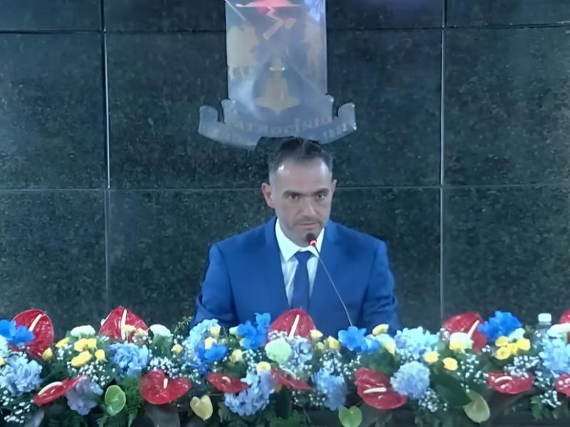 Nikolas Elias chegou a surpreendentes 14 votos e foi...