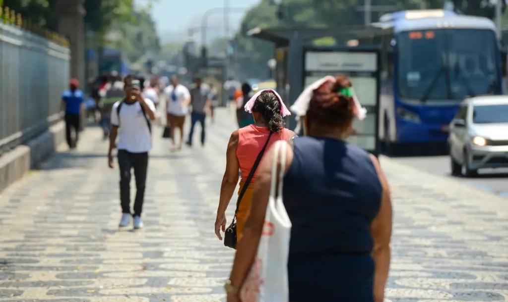 Inmet prevê onda de calor e temperaturas acima da...