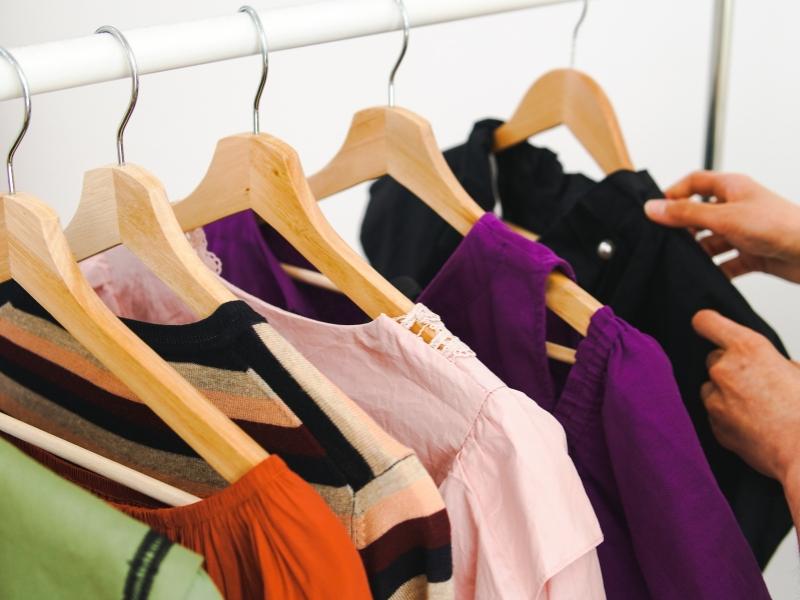 Bazar Oficina do Bem será realizado neste domingo no Clube das Romãs