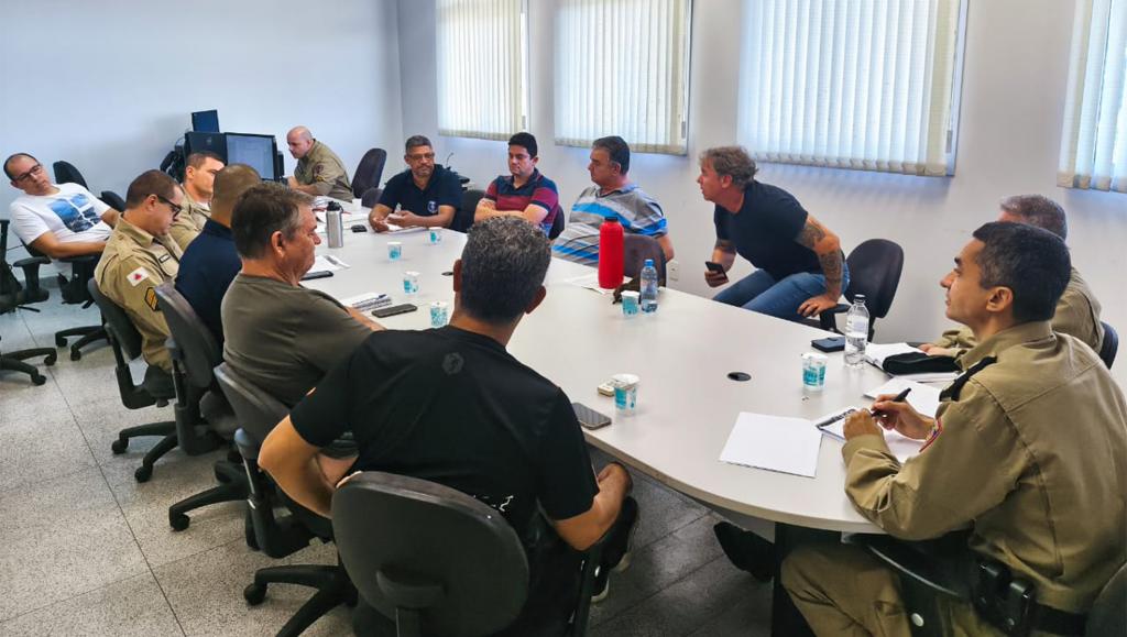 Reunião da diretoria do CAP com PM e Sestran define segurança para jogo com o Mamoré no PAN