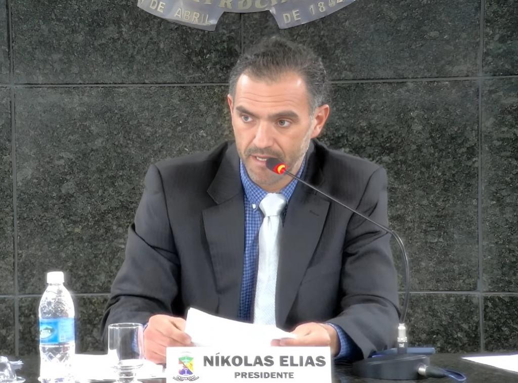 Vereadores aprovam uso da Bíblia nas escolas e novo REFIS durante reunião ordinária; diretor de Cidades fala sobre trabalho de varrição