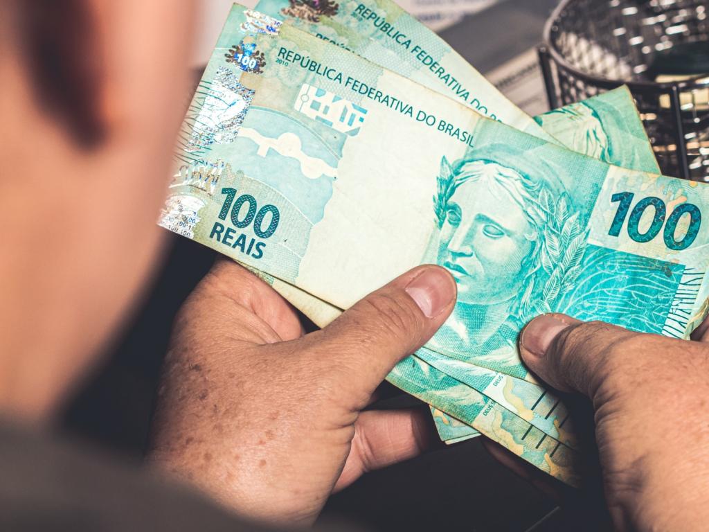 Governo Municipal reforça prazo de adesão ao REFIS 2025:...