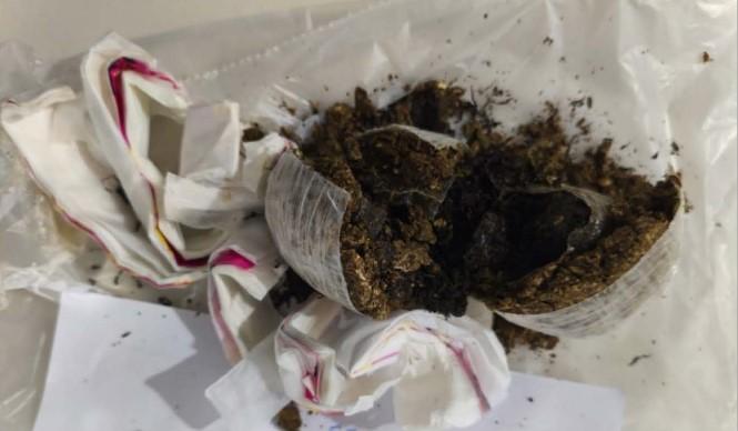 Imagem 2 do post Mulheres escondem drogas e celulares nas partes íntimas para entrar na Penitenciária de Patrocínio, mas acabam detidas