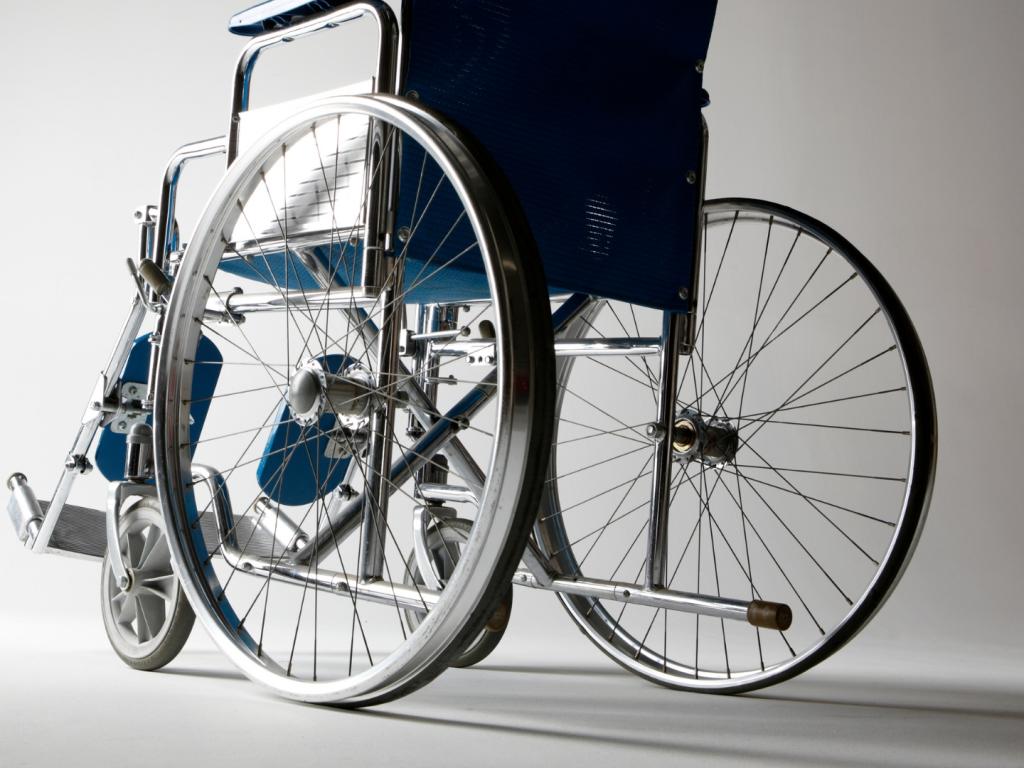 Pai é preso por fingir que filho tinha tumor cerebral para pedir doações em igrejas