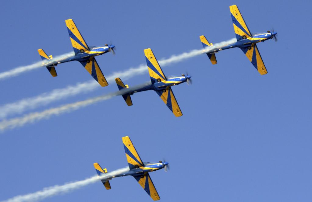 Esquadrilha da Fumaça volta a Patrocínio nesta sexta (27) e deve atrair grande público